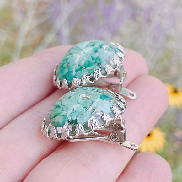 VTG 60s Turquoise Earrings Stone Chip Resin Dome Silver Tone Clip On Mid Century - Picture 7 of 12